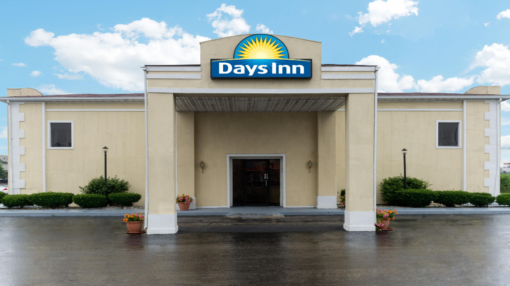 wyndham motels in indianapolis