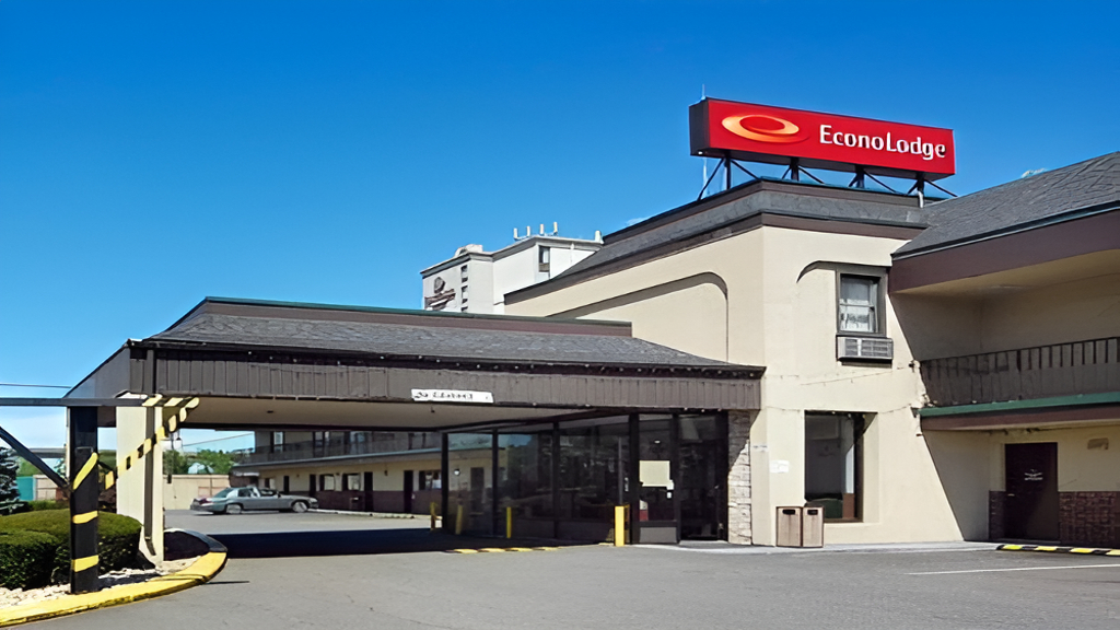 econo lodge newark airport