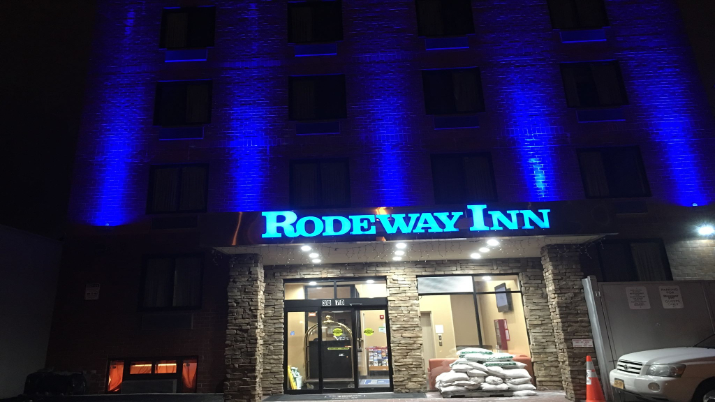 rodeway inn bronx zoo