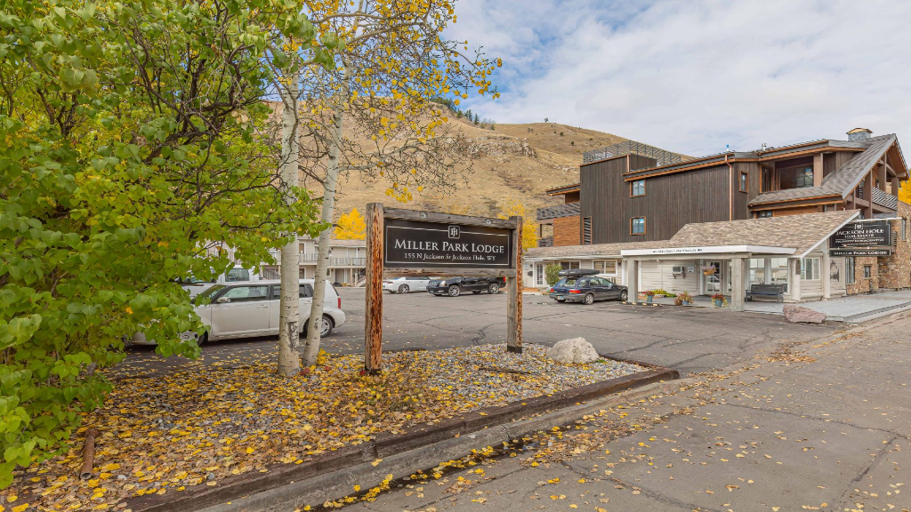 miller park lodge jackson hole