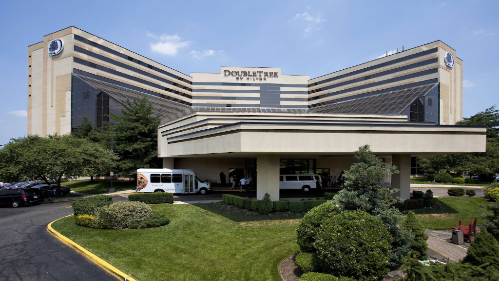 hilton hotel newark airport