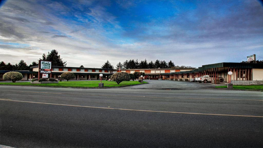 curly redwood lodge ca