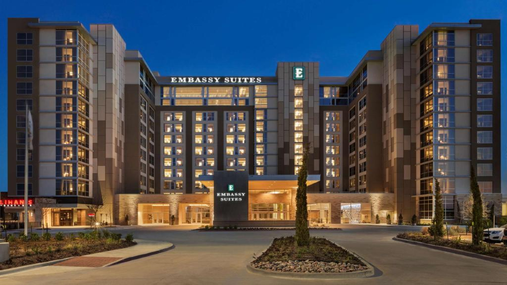 hilton hotels in deton tx