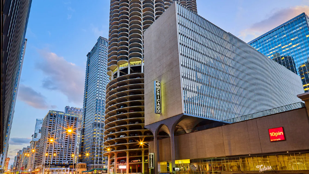 hotel chicago autograph collection