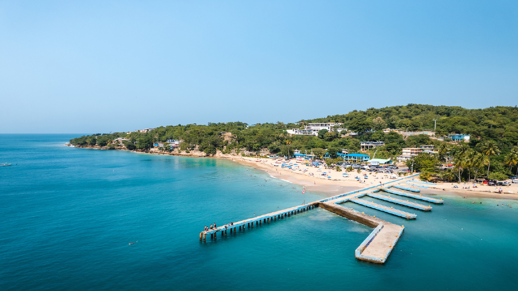 playa crash boat beach