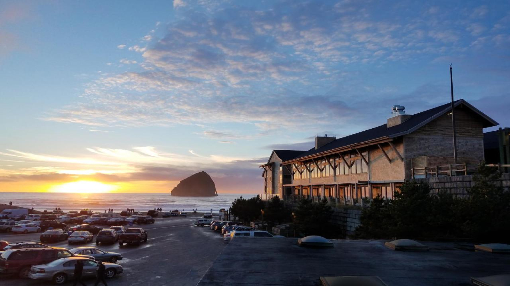 headlands coastal lodge