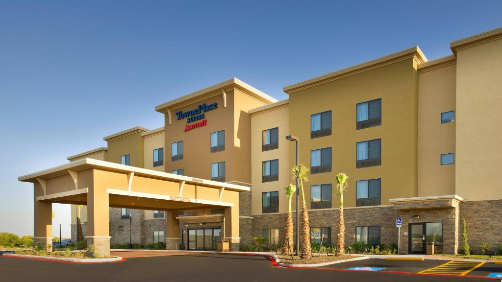 marriott hotels in eagle pass tx
