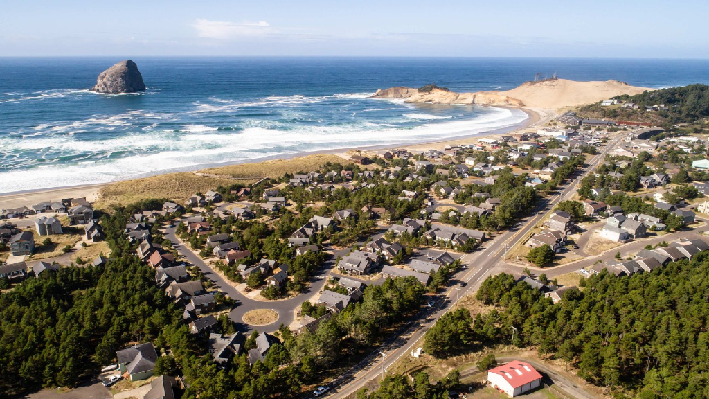 pacific city hotels